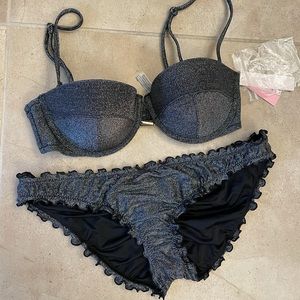 Victoria’s Secret Black Shimmer Bikini 34C with Small Scrunch Bottoms 🖤